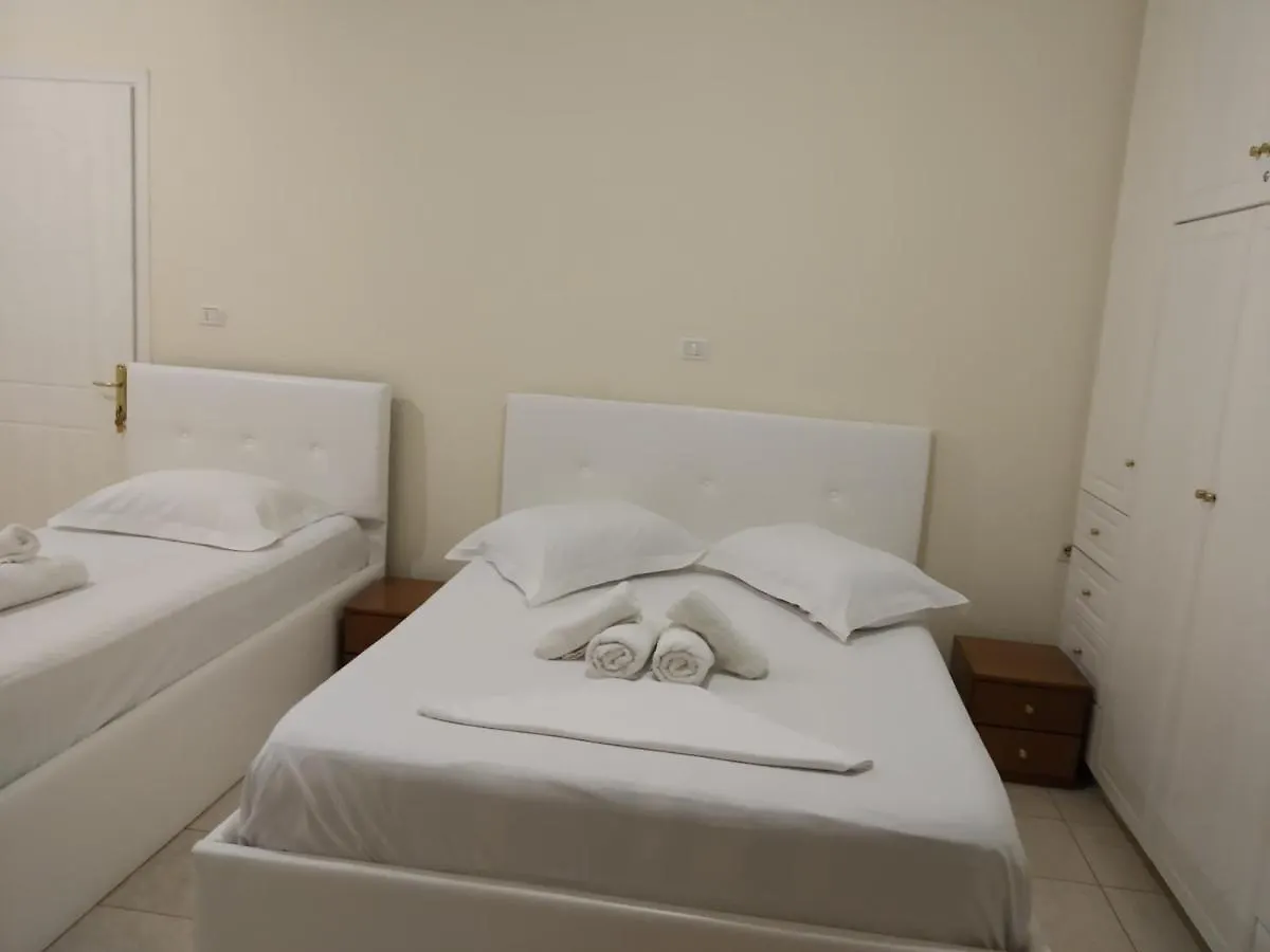 Villa Zira Sulo Ksamil Gæstehus