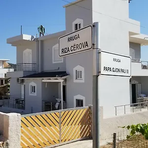 Maison d'hôtes Kleo, Ksamil